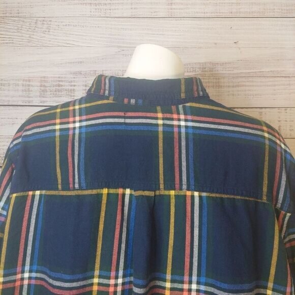 Old Navy Classic Flannel Women’s XXL Navy Blue Plaid Button Up Shirt - Picture 6 of 8